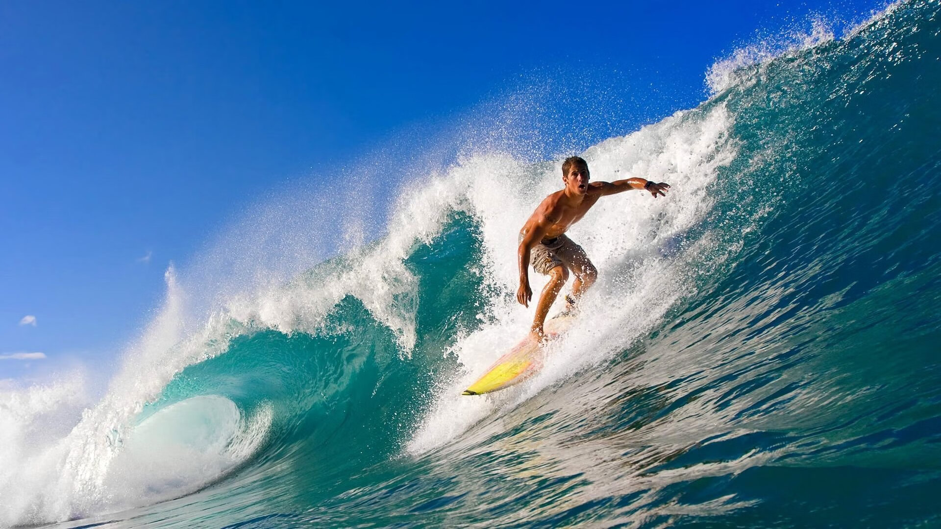 硬仗之王弗拉霍维奇,巴萨的防守如何锁死AC米兰?